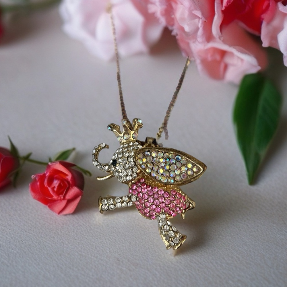 Cute Betsy Johnson Pink Elephant Rhinestone Necklace
